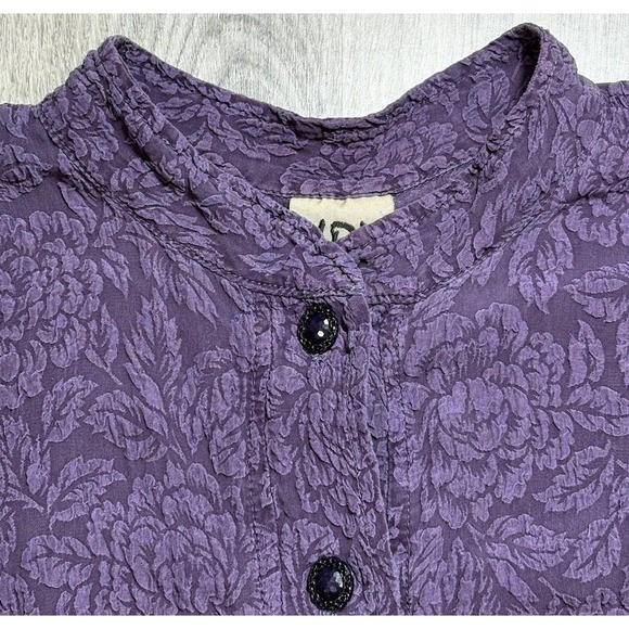 Uru 100% Silk Embossed Blouse Purple Button Down 3/4 Sleeve OS Boho Artsy Floral - Picture 3 of 10